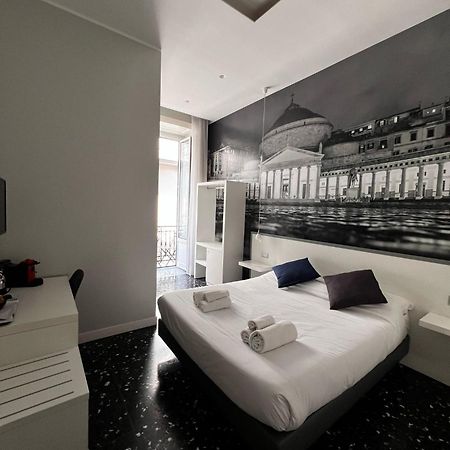 Beverello Rooms Napoli Exterior foto