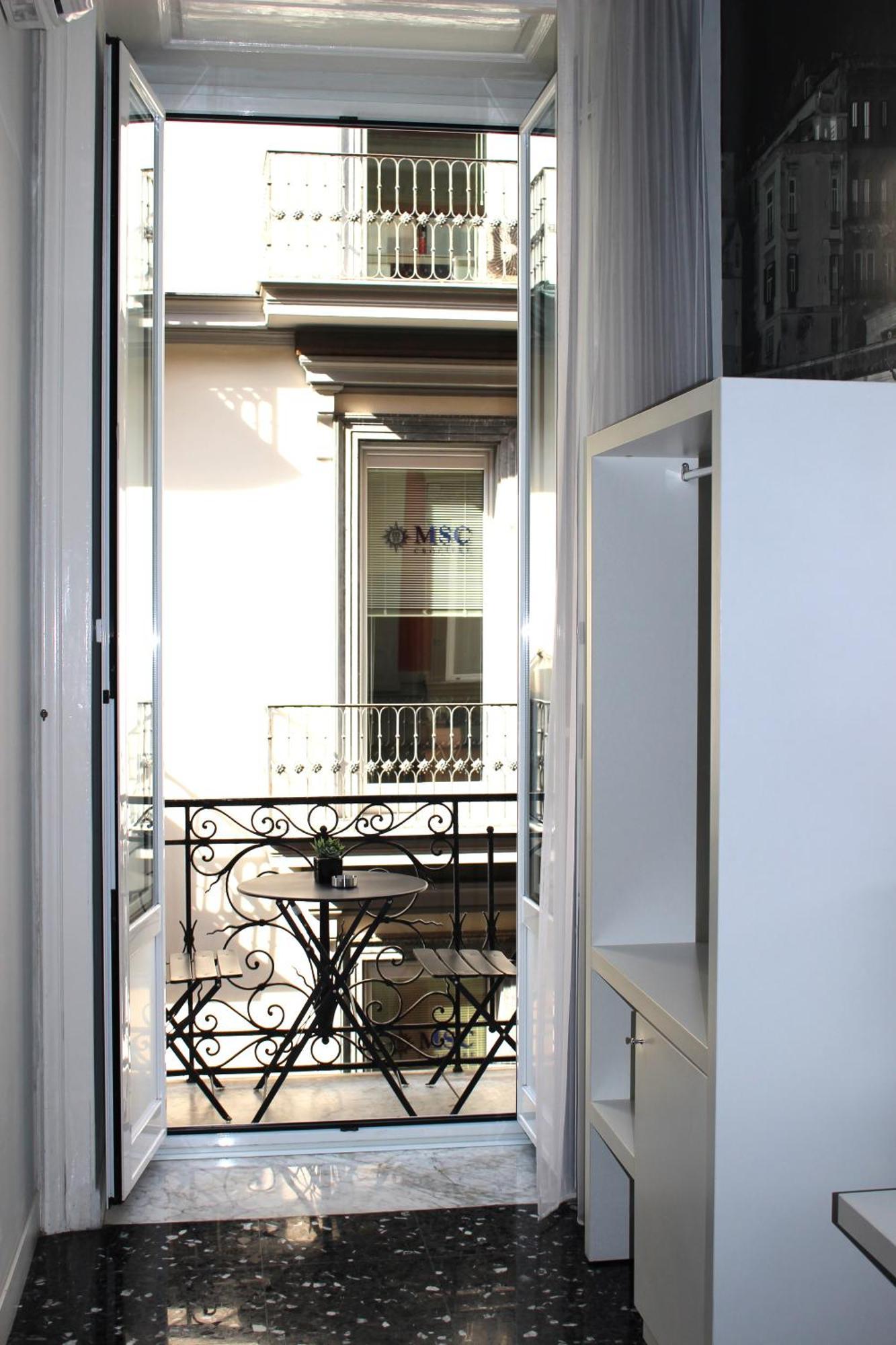 Beverello Rooms Napoli Exterior foto