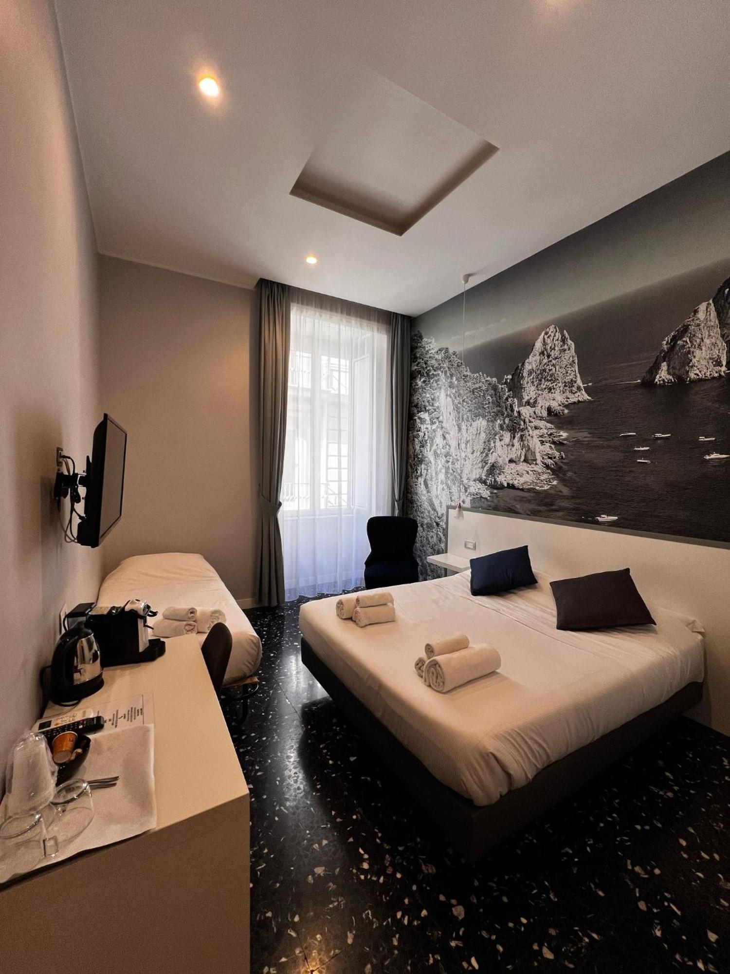 Beverello Rooms Napoli Exterior foto